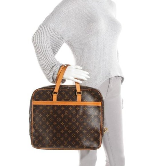 Louis Vuitton Handbags - Louis Vuitton Monogram Porte-Documents Pegase Atta
